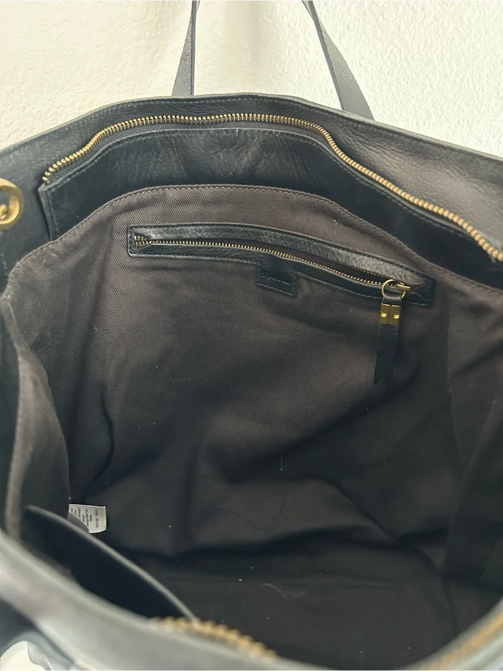 Madewell Black Leather Tote - The Zip-Top Transport Carryall